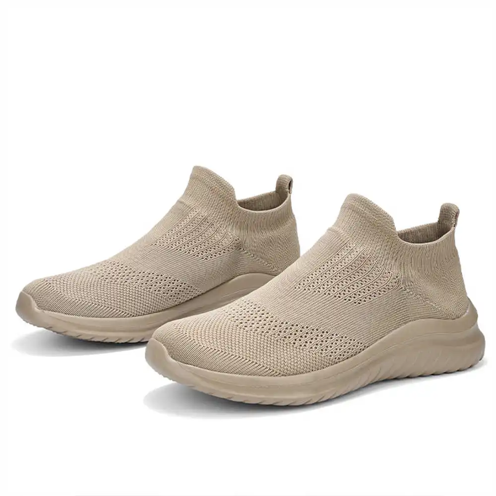 Beige Zachte Nieuwe Nieuwighei - Street Fashion Uk recensie en prijs