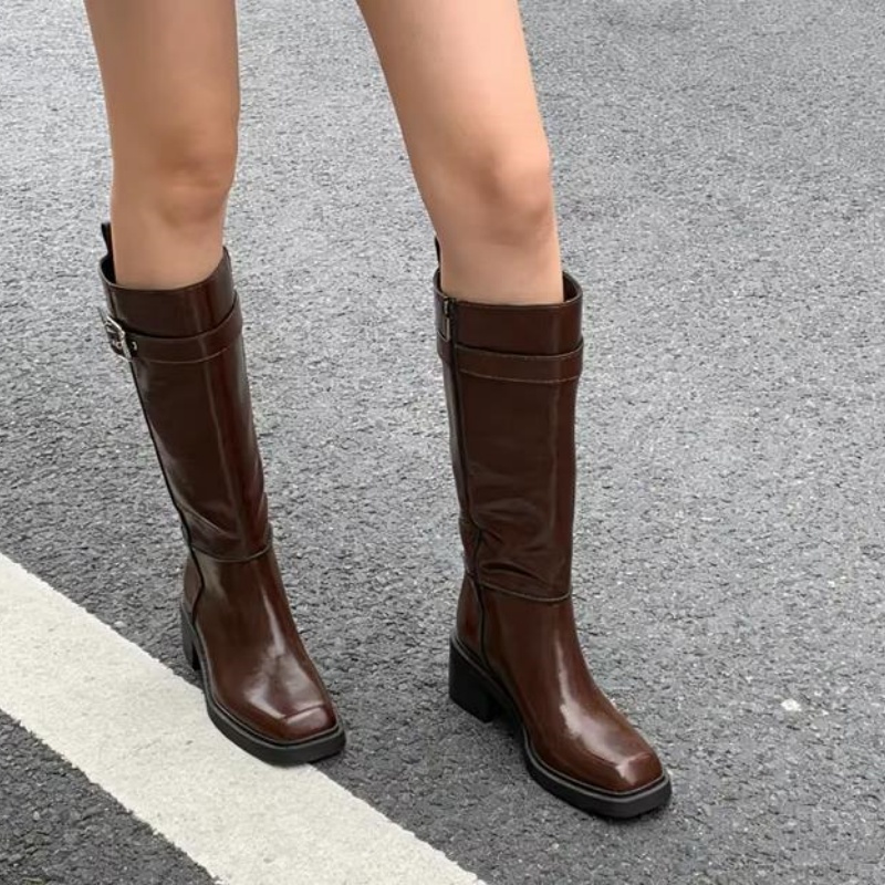 Bruine knielaarzen in Britse s - Street Fashion Vintage recensie en prijs